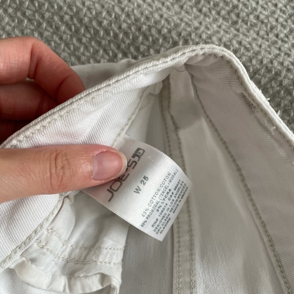 White Joe’s jeans - Picture 3 of 3